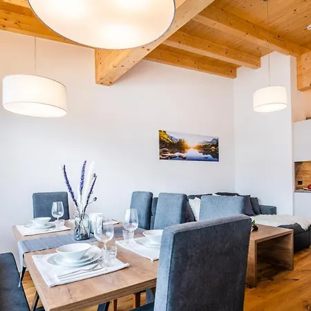 Alpenparks & Alpendorf *