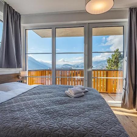 Отель Alpenparks & Alpendorf *