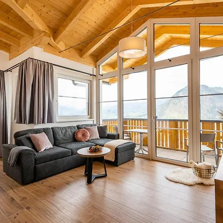 Отель Alpenparks & Alpendorf *