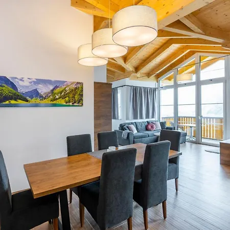 Alpenparks & Alpendorf *