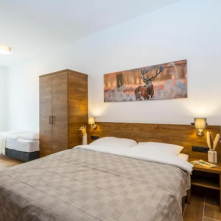 And Alpendorf Sankt Johann Otel *
