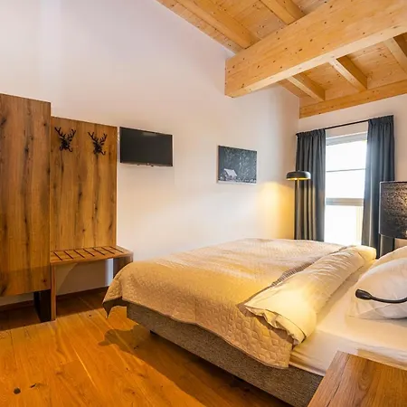 Hotel Golden Alpendorf *