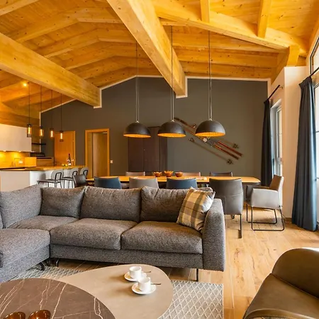 Alpenparks & Alpendorf *