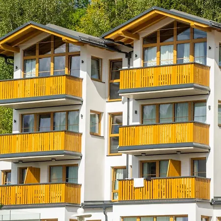 Golden Alpendorf Hotel *