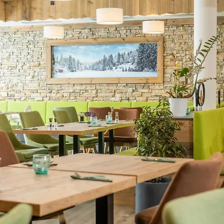 Alpenparks & Alpendorf