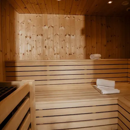 Alpenparks & Alpendorf